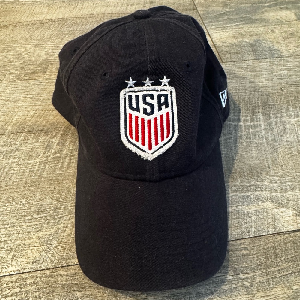 USA Shield Logo Black Cap